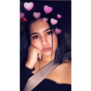 Meet your Posher, Julia